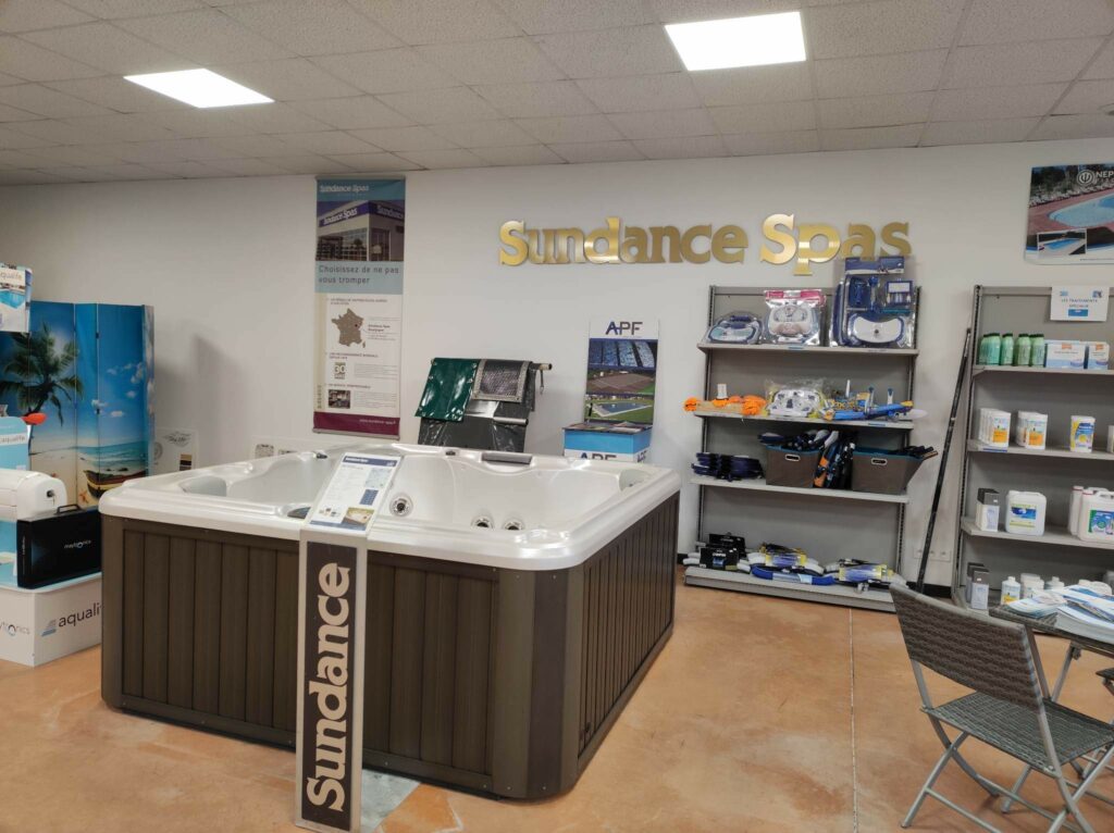 spa sundance spas, peyton, exposition alliance constructions piscines, courlans